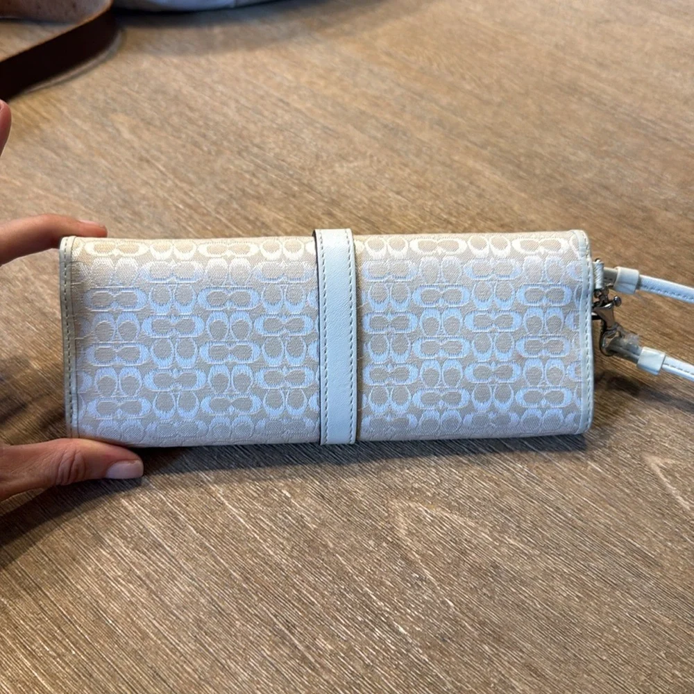 Coach wristlet card
